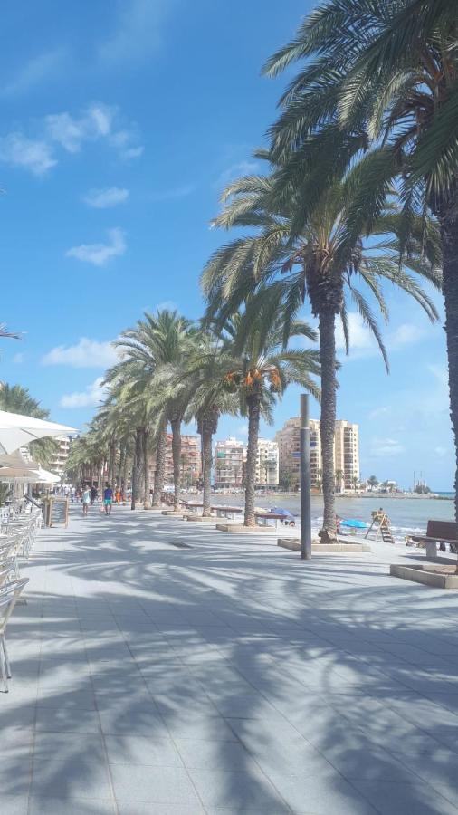 Centrico Y Cerca De La Playa Apartment Torrevieja Luaran gambar